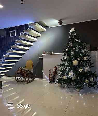 Продам 5-комн. квартиру 150м² 1/8 эт. Тбилиси