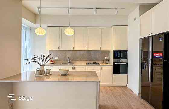 Продам 4-комн. квартиру 205м² 8/24 эт. Тбилиси