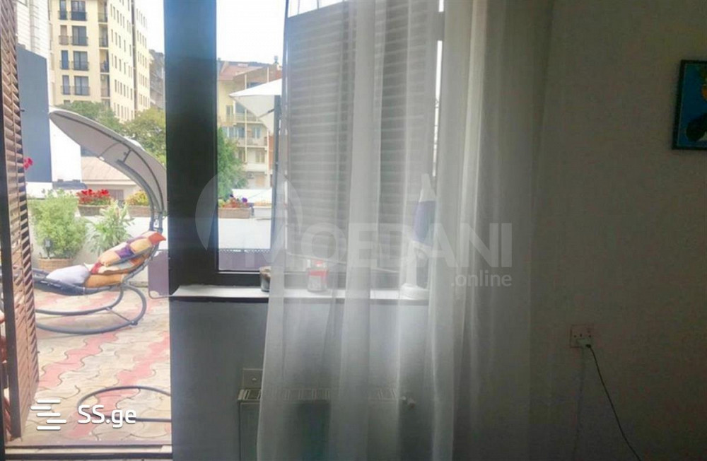 იყიდება 2 ოთახიანი ბინას 90მ² 4/4 სართ თბილისი - photo 9