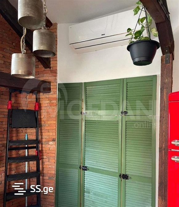 იყიდება 2 ოთახიანი ბინას 80მ² 3/3 სართ თბილისი - photo 7