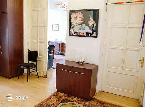 Apartments For Sale five-room 248м² 3/3 floor Tbilisi