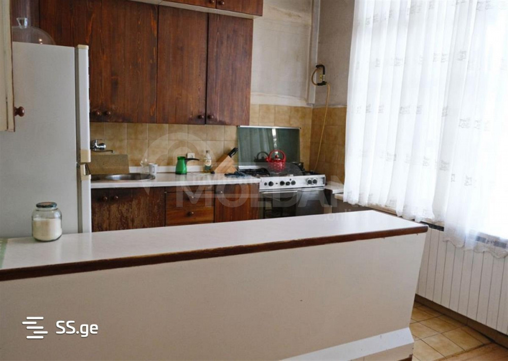 Продам 5-комн. квартиру 248м² 3/3 эт. Тбилиси - изображение 6