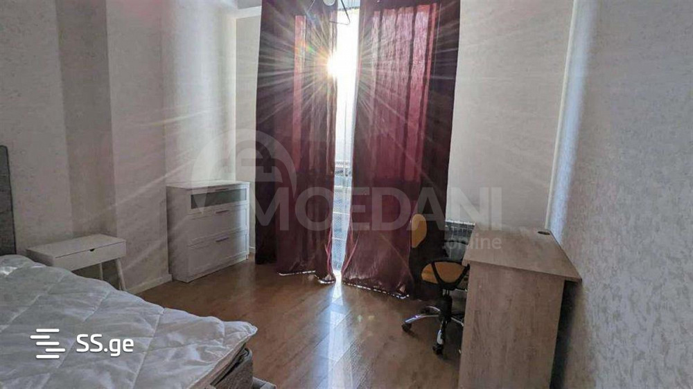 იყიდება 3 ოთახიანი ბინას 94მ² 3/5 სართ თბილისი - photo 8