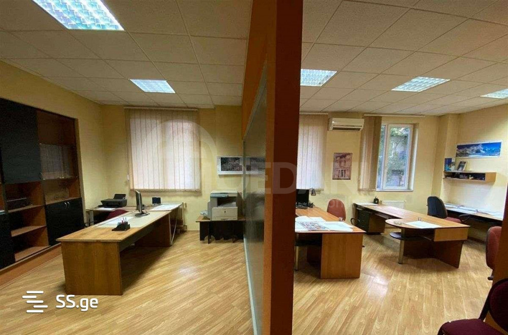 იყიდება 4 ოთახიანი ბინას 190მ² 2/9 სართ თბილისი - photo 4