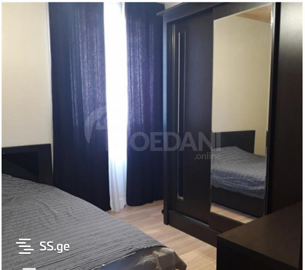 Продам 5-комн. квартиру 130м² 3/3 эт. Тбилиси - изображение 5