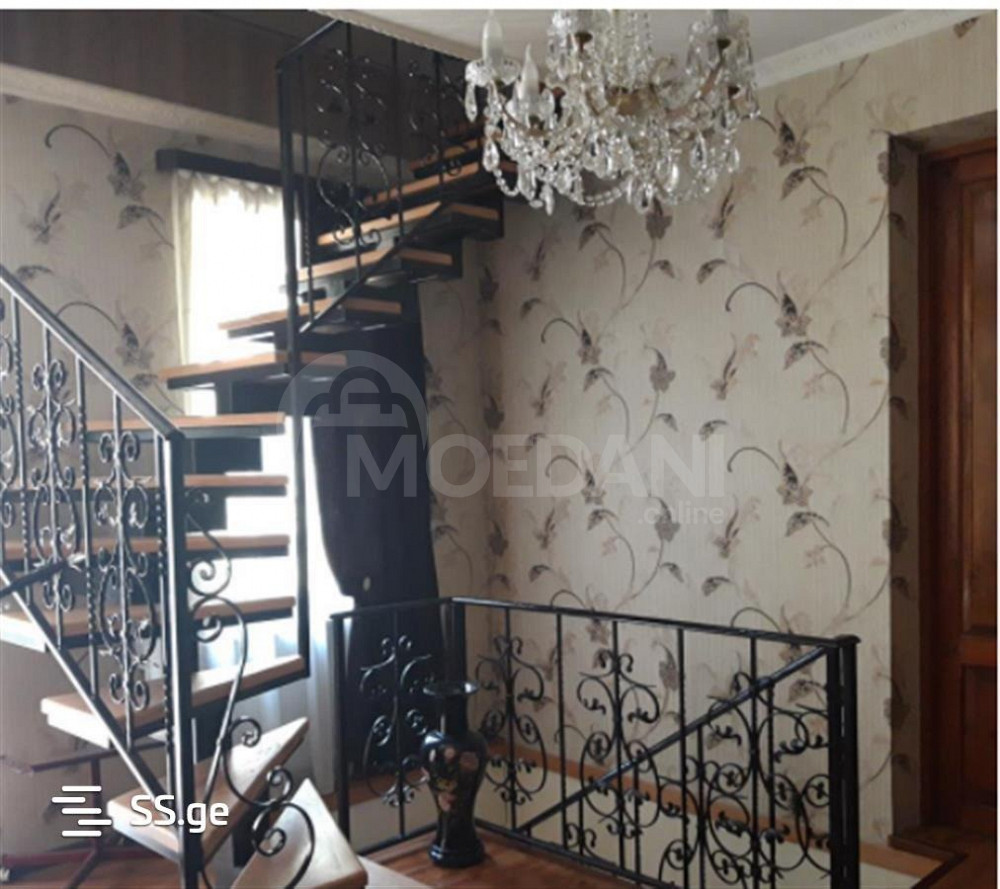 Продам 5-комн. квартиру 130м² 3/3 эт. Тбилиси - изображение 9
