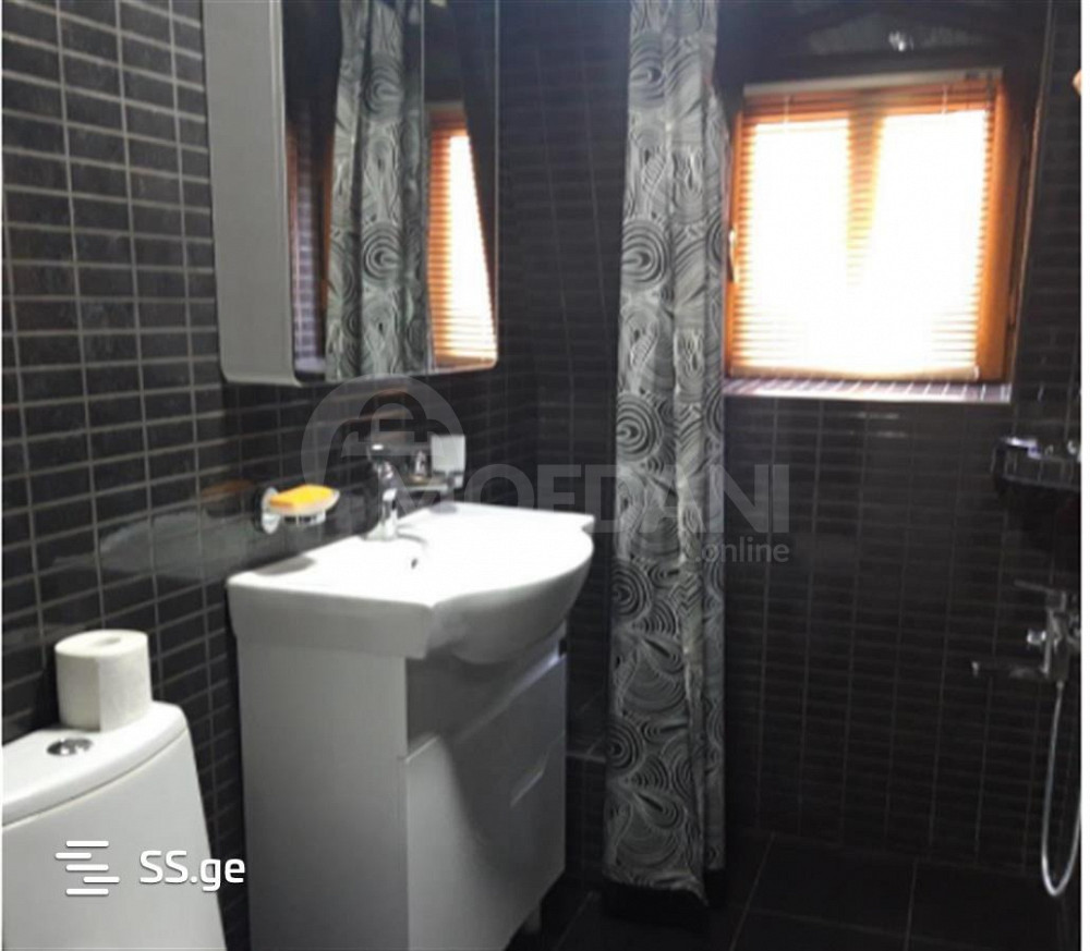 Продам 5-комн. квартиру 130м² 3/3 эт. Тбилиси - изображение 6