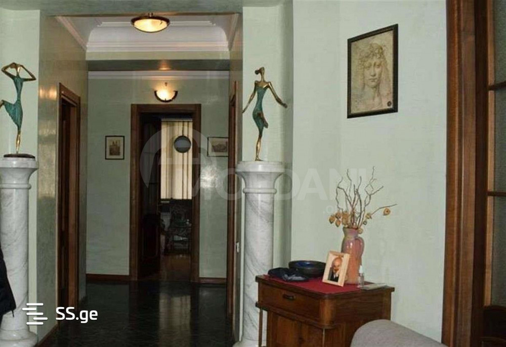Продам 4-комн. квартиру 220м² 7/10 эт. Тбилиси - изображение 2