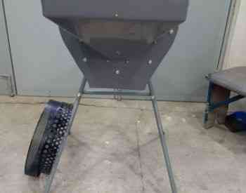 წისქვილი მარცვლის და ტაროსი 220 ვოლტზე. თბილისი