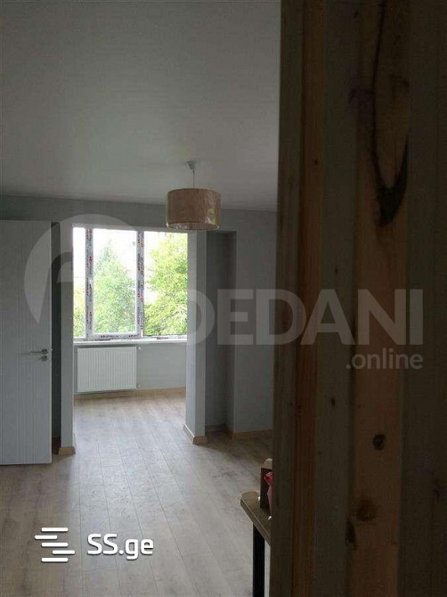 Продам 2-комн. квартиру 43м² 5/5 эт. Тбилиси - изображение 3