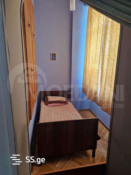 Продам 3-комн. квартиру 75м² 2/5 эт. Тбилиси - изображение 1