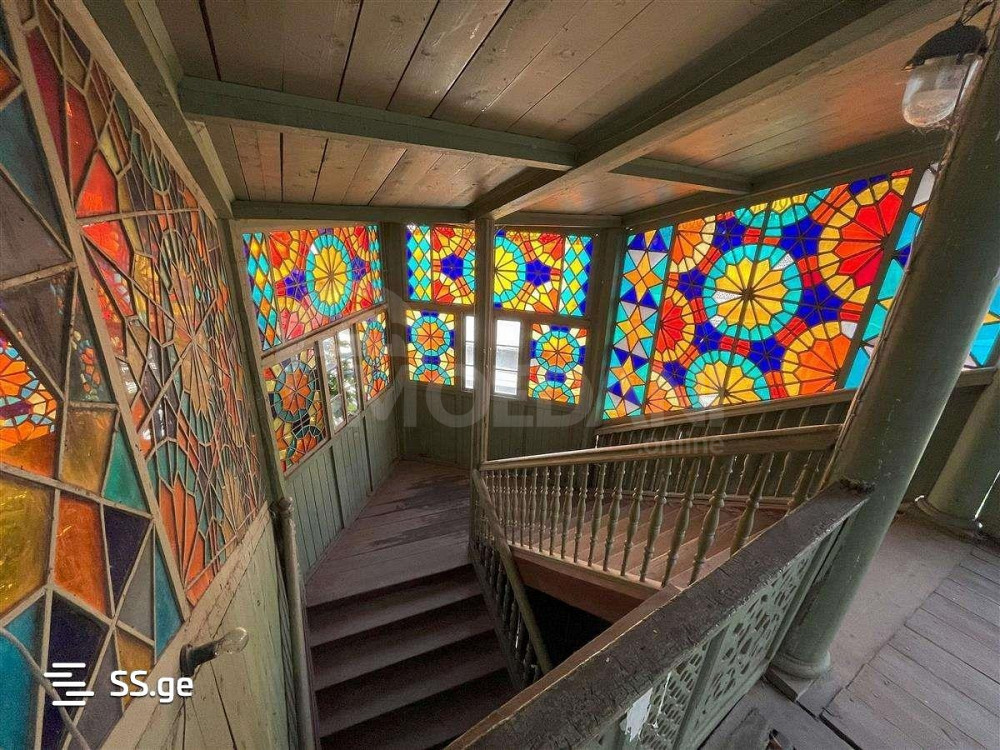 Продам 4-комн. квартиру 81м² 2/2 эт. Тбилиси - изображение 1