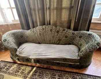 იყიდება სამეული თბილისი