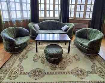 იყიდება სამეული თბილისი