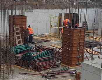 იყიდება სვეტის- კედლის უნივერსალური ყალიბი თბილისი