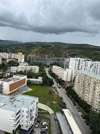 იყიდება 3 ოთახიანი ბინა საბურთალოზე თბილისი