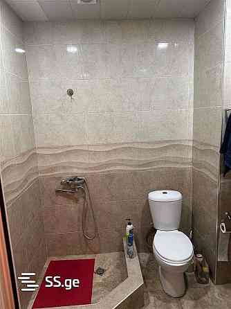 ქირავდება 2 ოთახიანი ბინა 50მ² 10/13 სართ თბილისი