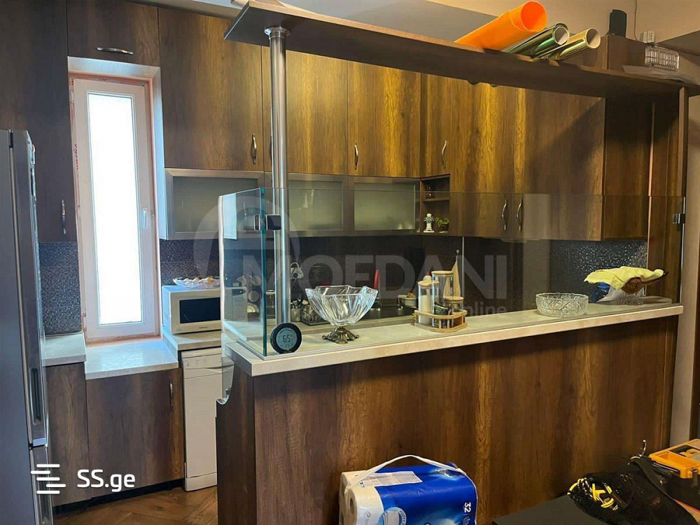 იყიდება 3 ოთახიანი ბინას 70მ² 7/10 სართ თბილისი - photo 9