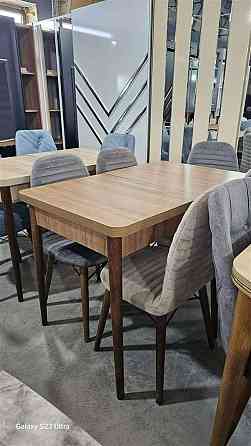 იყიდება მაგიდა სკამებით. თბილისი