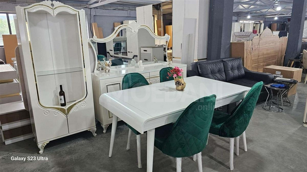 მაგიდა სკამებით თბილისი - photo 1