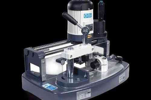 მეტალოპლასტმასის ცეხის დანადგარები თბილისი