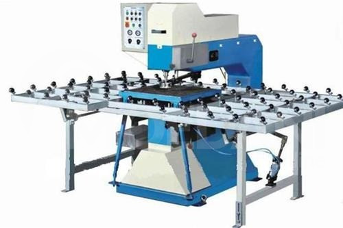 Glass hole Tbilisi - photo 1