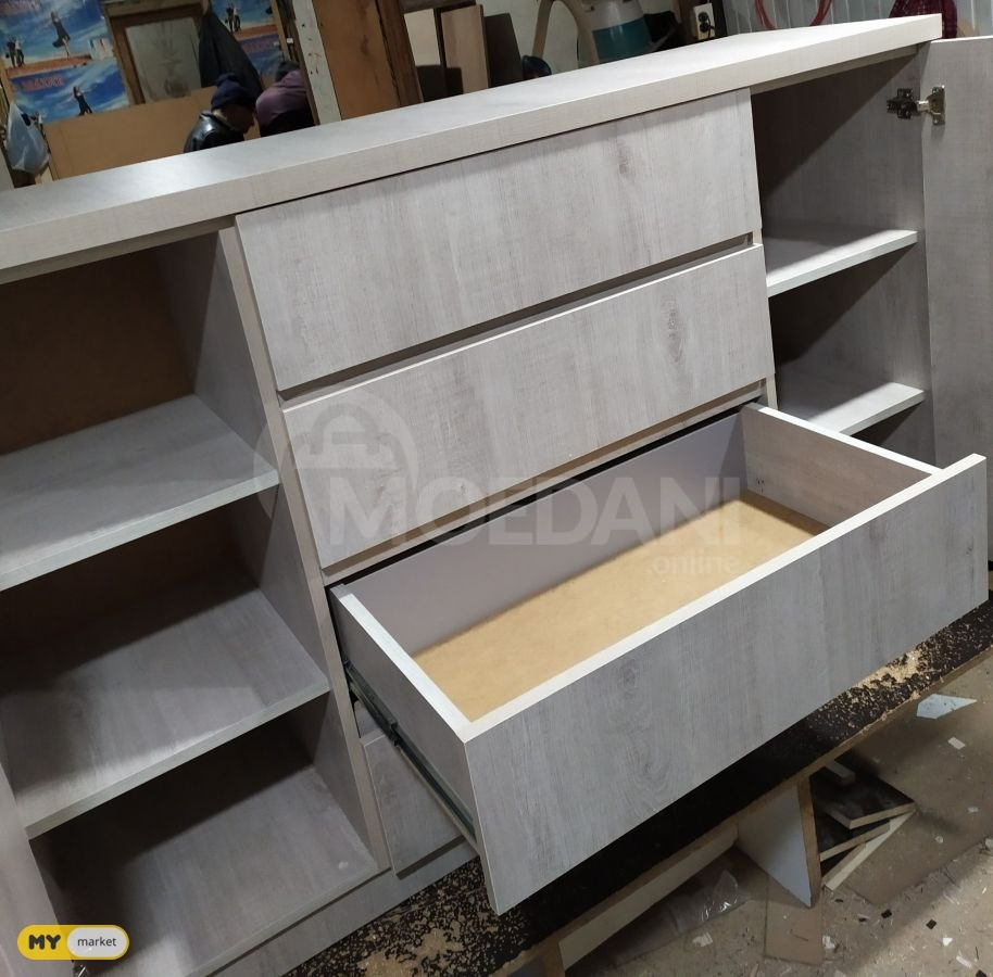 Гигантские комоды, комодеби Тбилиси - изображение 2