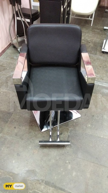 Stylist's professional (elite) chair Tbilisi - photo 3