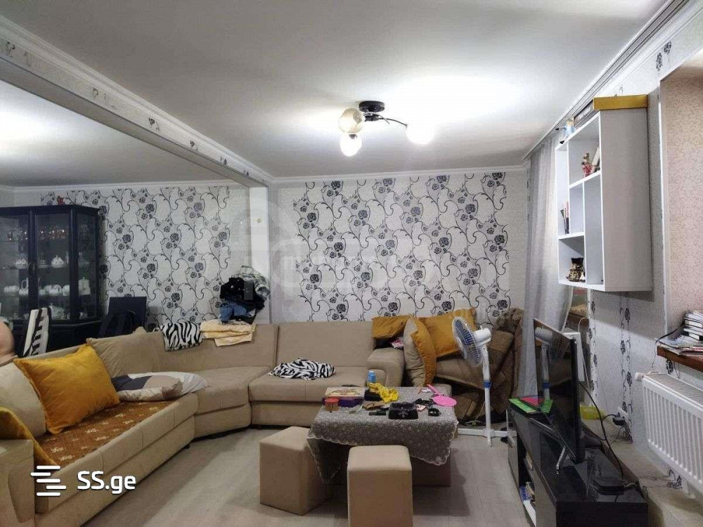 House for sale 200м² Tbilisi - photo 1
