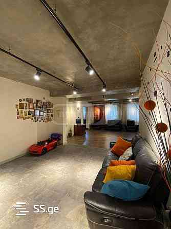 Продам 5-комн. квартиру 127м² 1/9 эт. Тбилиси