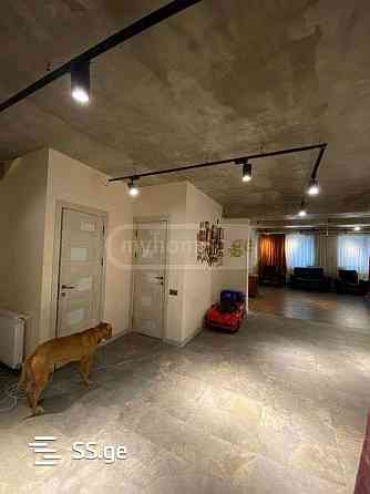 Продам 5-комн. квартиру 127м² 1/9 эт. Тбилиси