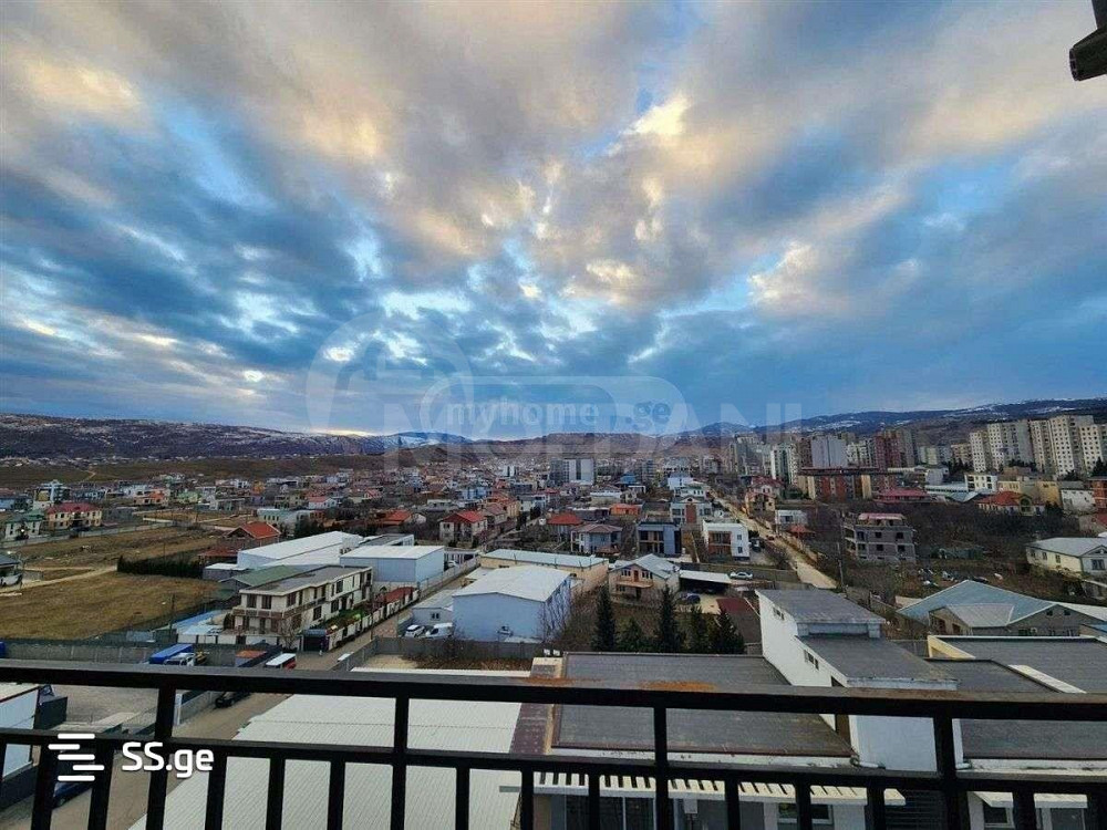 Продам 3-комн. квартиру 70м² 8/8 эт. Тбилиси - изображение 1