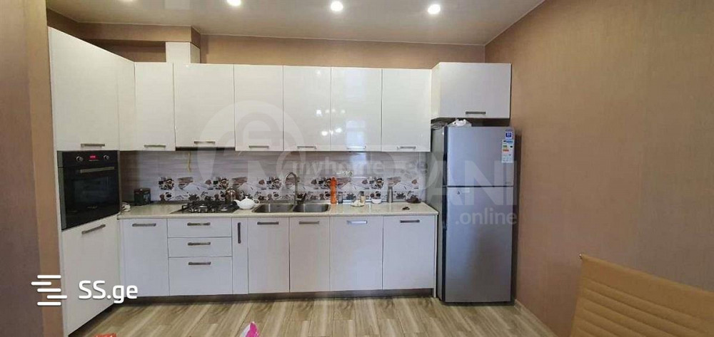 იყიდება 3 ოთახიანი ბინას 78მ² 11/17 სართ თბილისი - photo 1