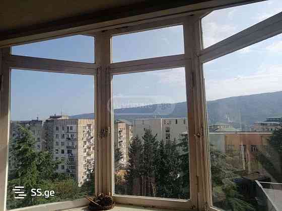 Продам 4-комн. квартиру 120м² 6/9 эт. Тбилиси