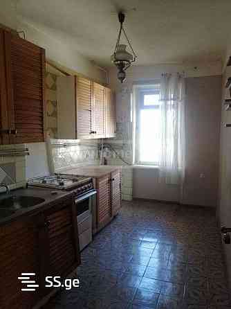 Продам 4-комн. квартиру 120м² 6/9 эт. Тбилиси