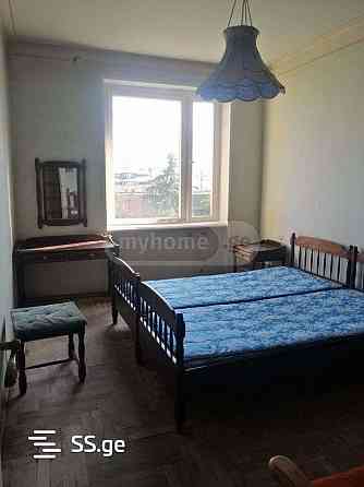 Продам 4-комн. квартиру 120м² 6/9 эт. Тбилиси