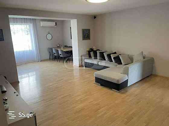 Продам 4-комн. квартиру 112м² 5/8 эт. Тбилиси