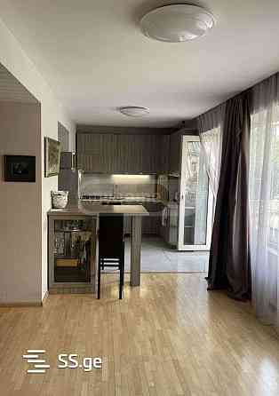 Продам 4-комн. квартиру 112м² 5/8 эт. Тбилиси