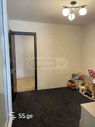 Продам 4-комн. квартиру 112м² 5/8 эт. Тбилиси