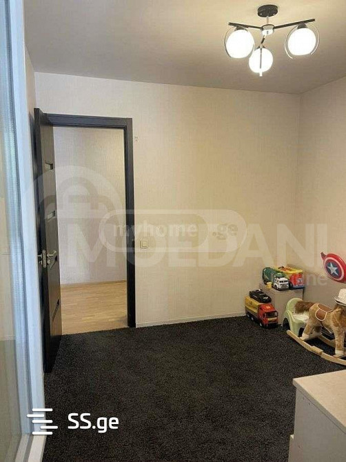 Продам 4-комн. квартиру 112м² 5/8 эт. Тбилиси - изображение 2