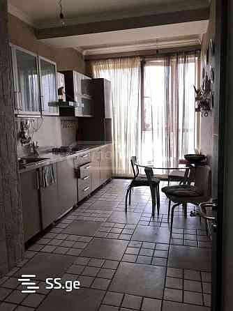 Продам 4-комн. квартиру 92м² 4/9 эт. Тбилиси