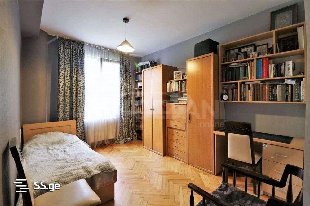 Продам 4-комн. квартиру 130м² 5/9 эт. Тбилиси - изображение 2