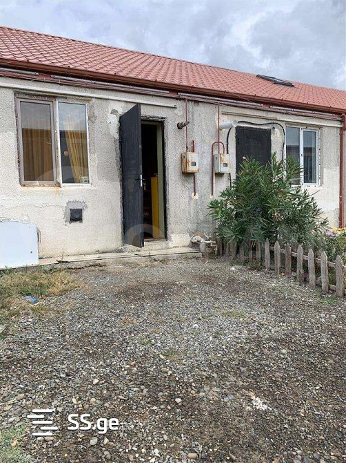 Продам 2-комн. квартиру 49м² 1/1 эт. Тбилиси - изображение 3