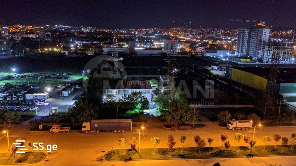 იყიდება 2 ოთახიანი ბინას 28მ² 10/10 სართ თბილისი - photo 6