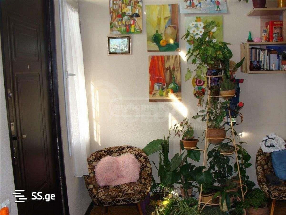 Продам 6-комн. квартиру 140м² 1/2 эт. Тбилиси - изображение 4