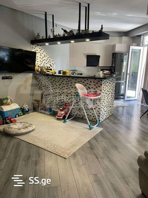 Apartments For Sale three-room 130м² 1/5 floor Tbilisi - photo 5