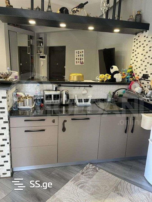 Apartments For Sale three-room 130м² 1/5 floor Tbilisi - photo 1