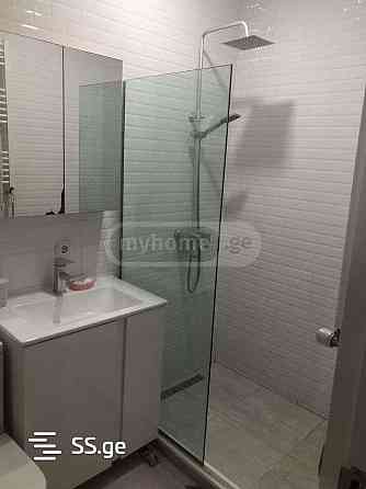 იყიდება 4 ოთახიანი ბინას 85მ² 14/16 სართ თბილისი