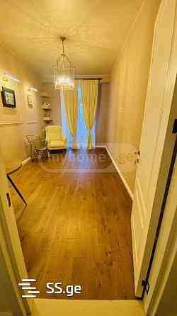 იყიდება 4 ოთახიანი ბინას 96.1მ² 18/22 სართ თბილისი