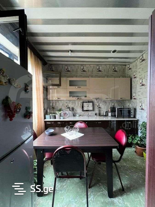 იყიდება 3 ოთახიანი ბინას 68მ² 3/9 სართ თბილისი - photo 1